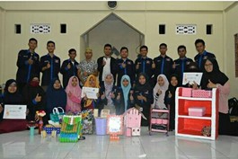 Upcycling and waste creativity program